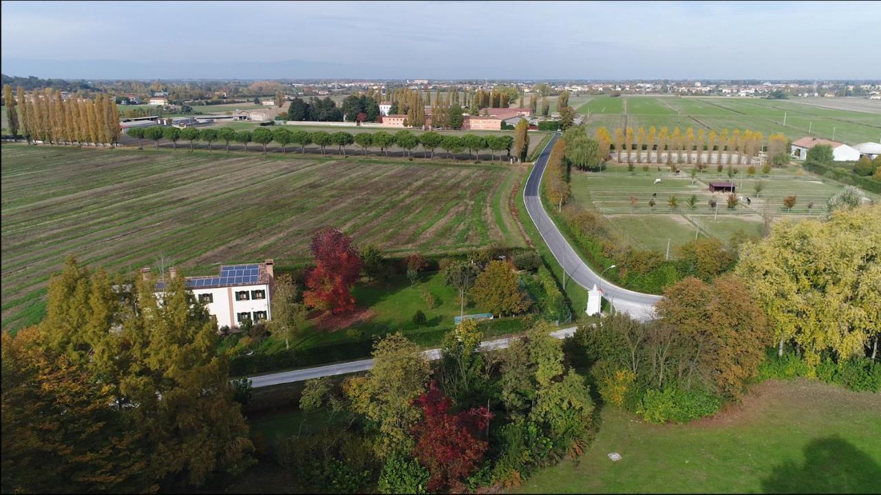 Agriturismo Corte D'Acqua أبانو تيرمي المظهر الخارجي الصورة